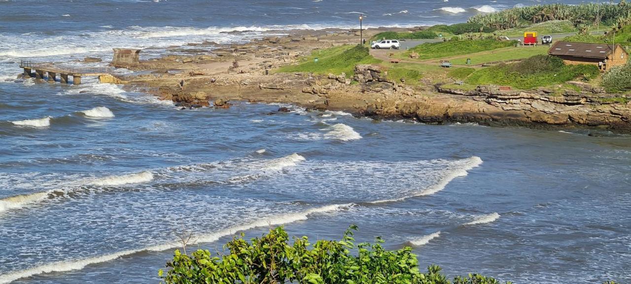 Aride 4 Awesome View Of Uvongo Main Swimming Beach From Communal Braai Area Leilighet Margate Eksteriør bilde